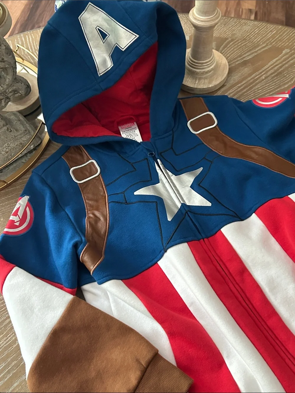 NWOT! Disney Marvel Avengers Captain America Kids Hooded Costume Hoodie Jacket